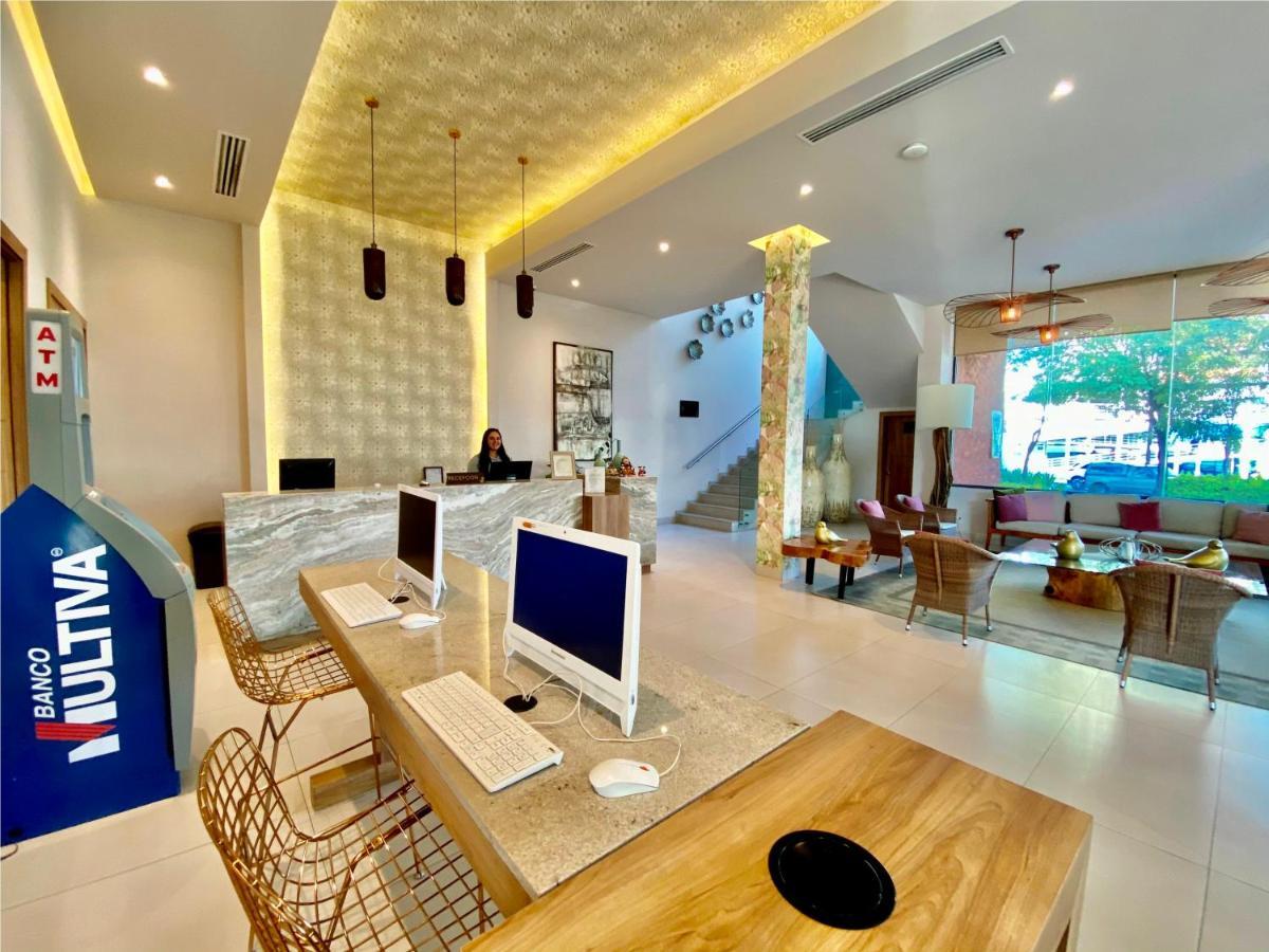 Aurea Hotel And Suites Zapopan Extérieur photo