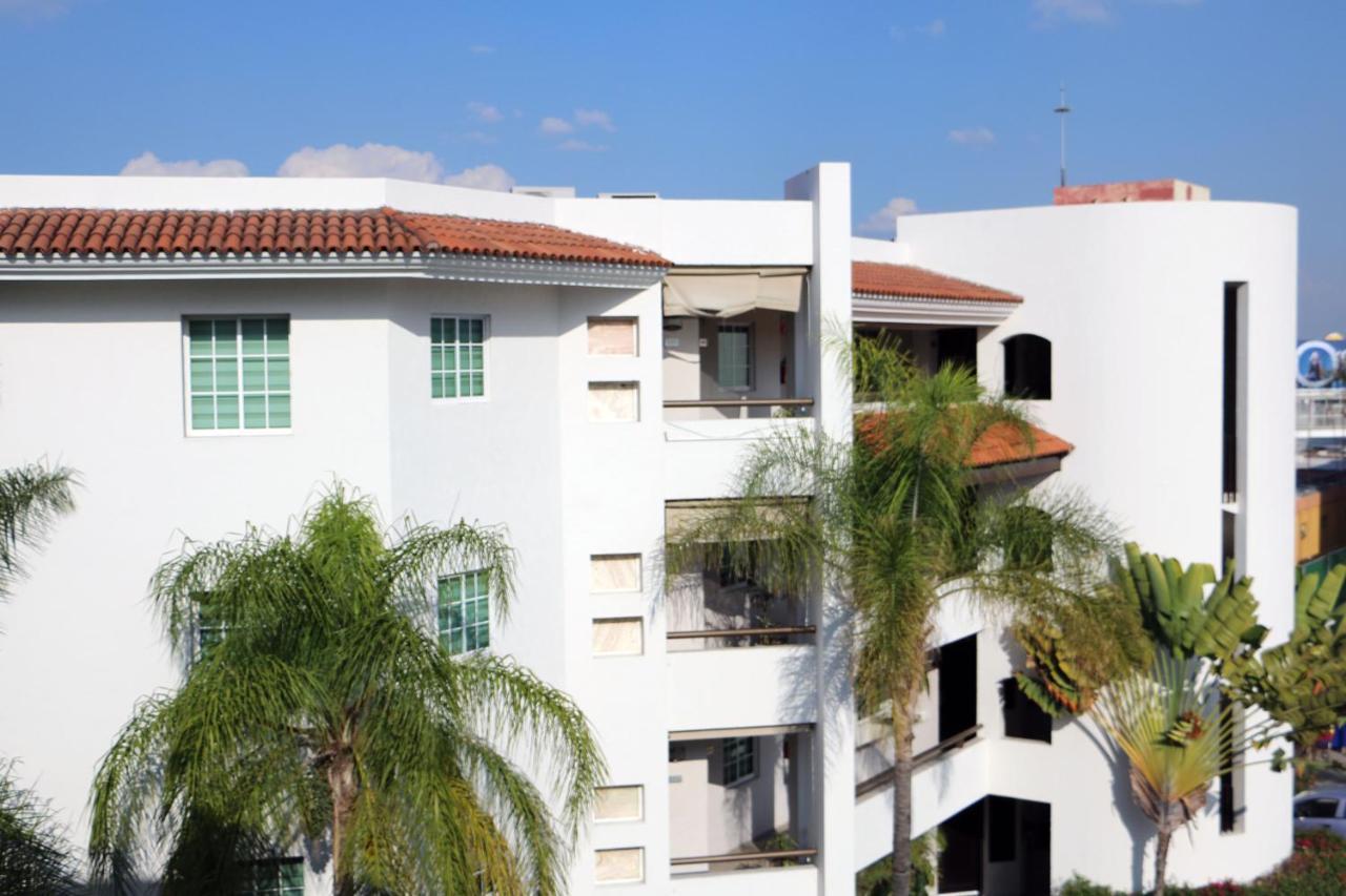 Aurea Hotel And Suites Zapopan Extérieur photo